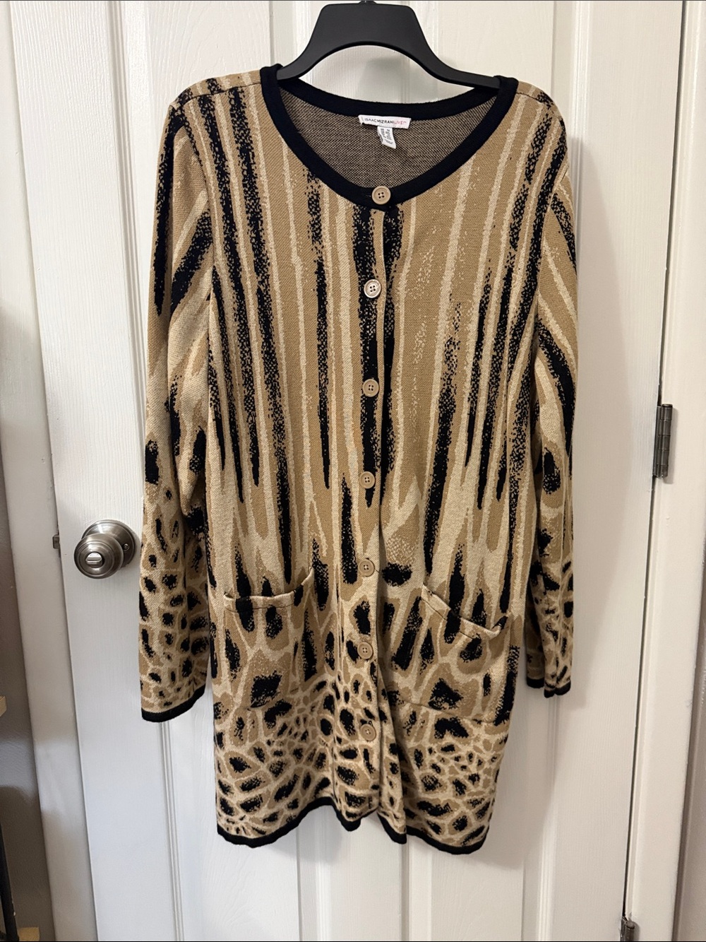 Isaac Mizrahi Beige and Black Long Button-Front Cardigan